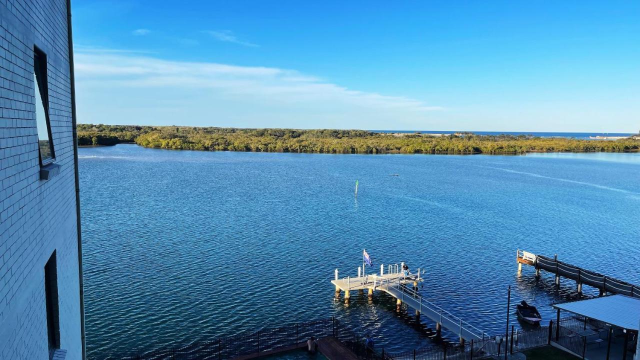 Maroochydore Riverfront Apartment Eksteriør billede
