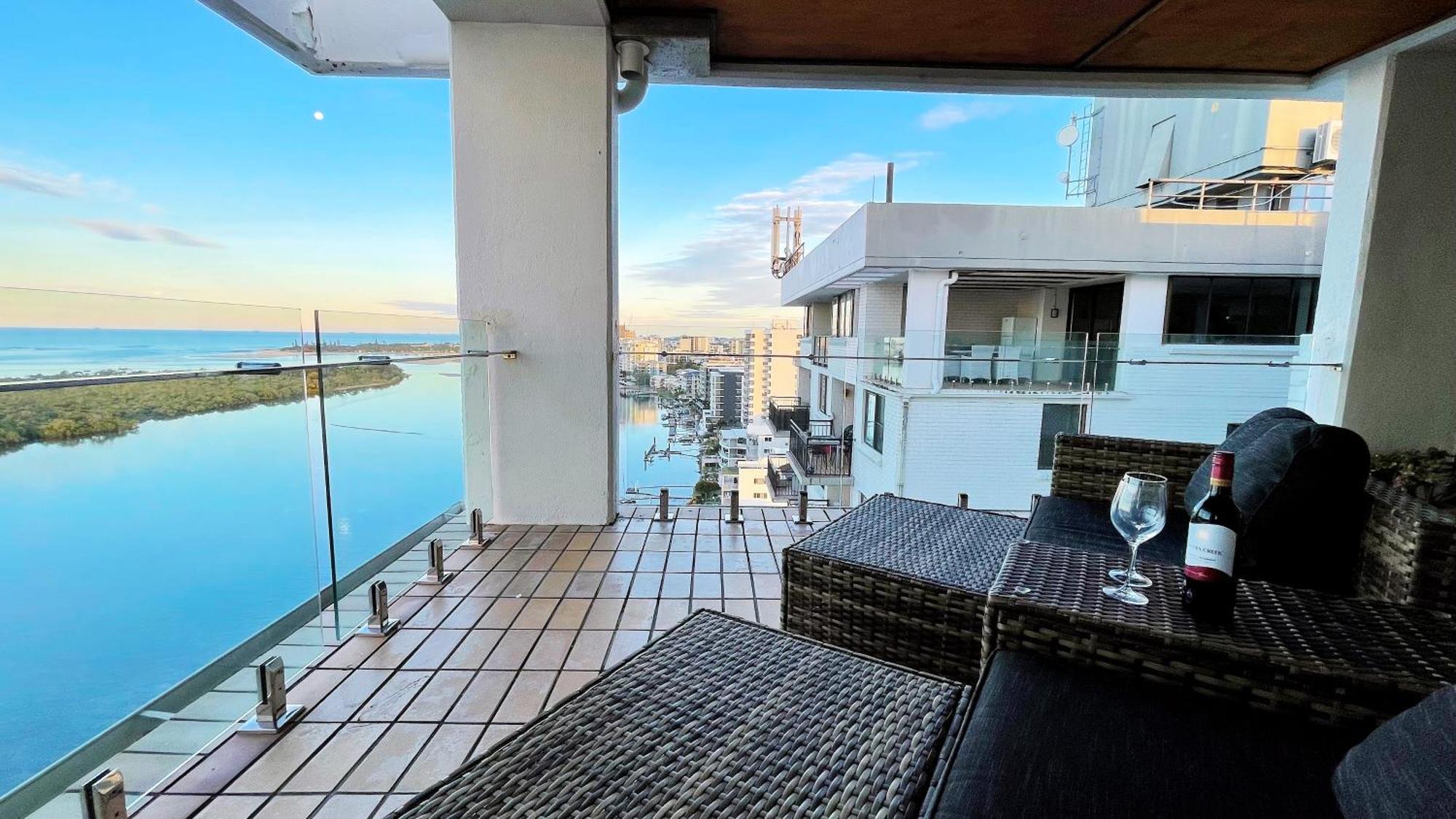 Maroochydore Riverfront Apartment Eksteriør billede