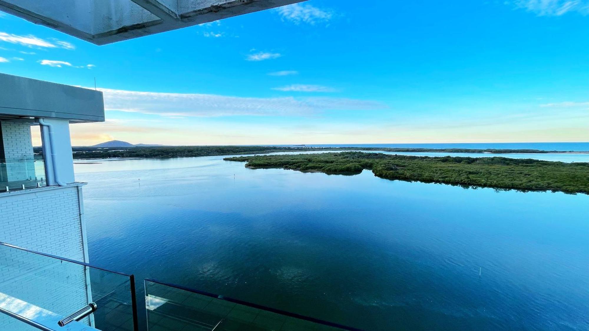 Maroochydore Riverfront Apartment Eksteriør billede